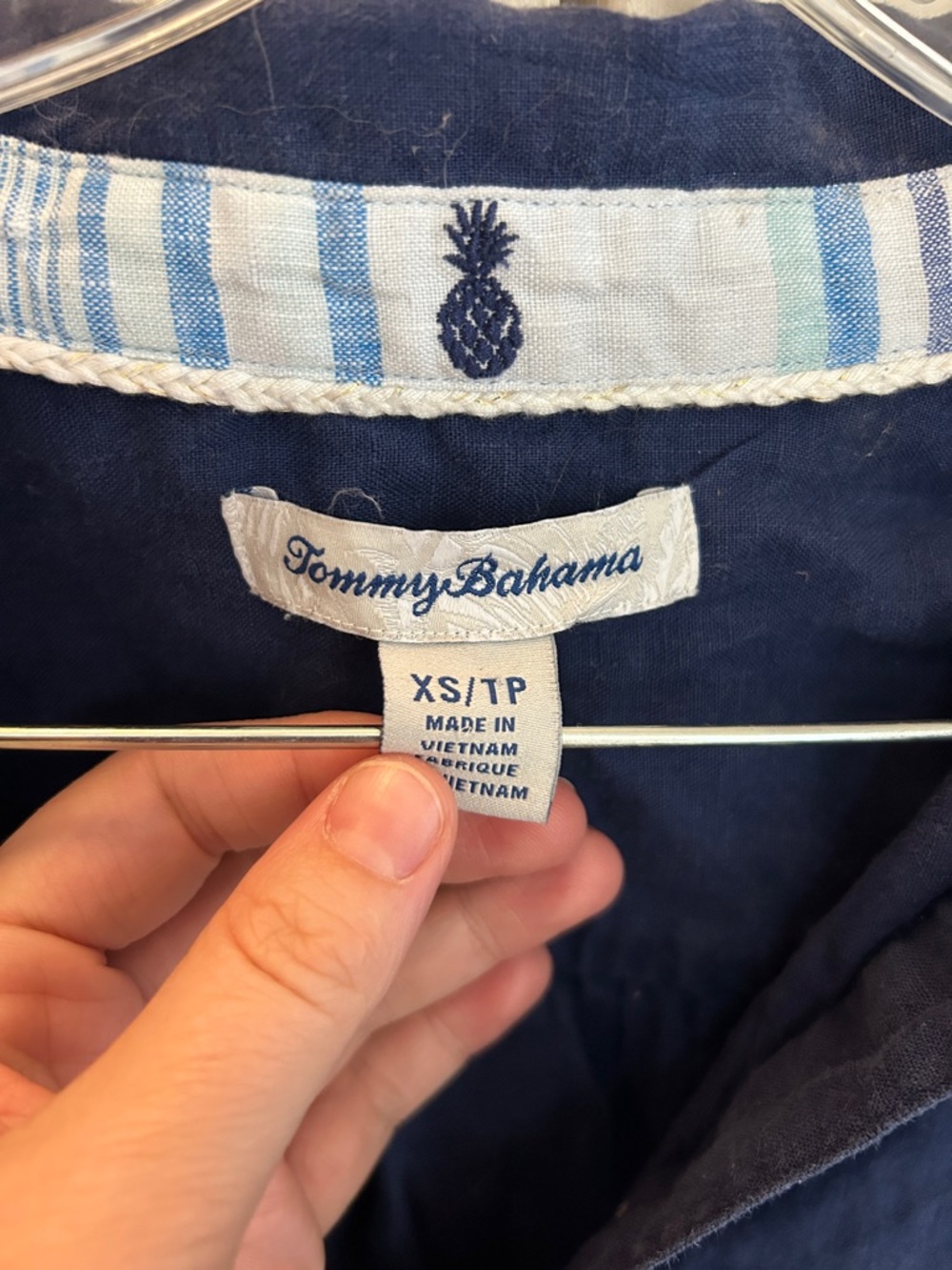 Tommy Bahama Navy Blue 100% Linen long sleeve Button-Front dress cover up - Picture 3 of 7